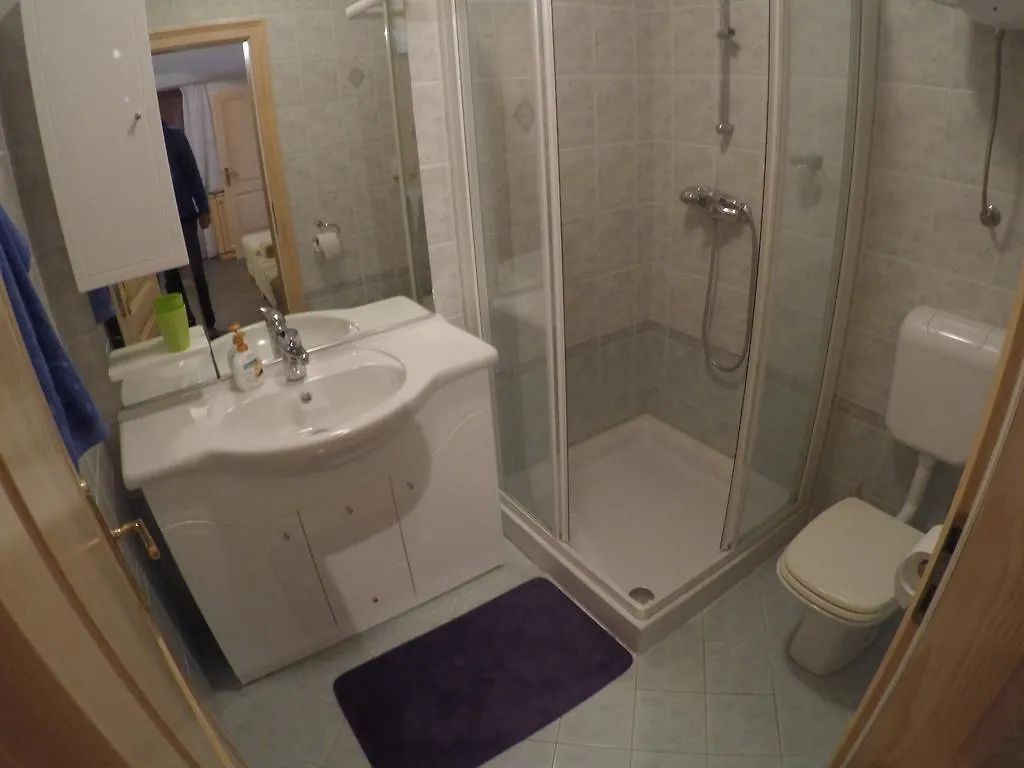Apartament App Trinodis Bašanija