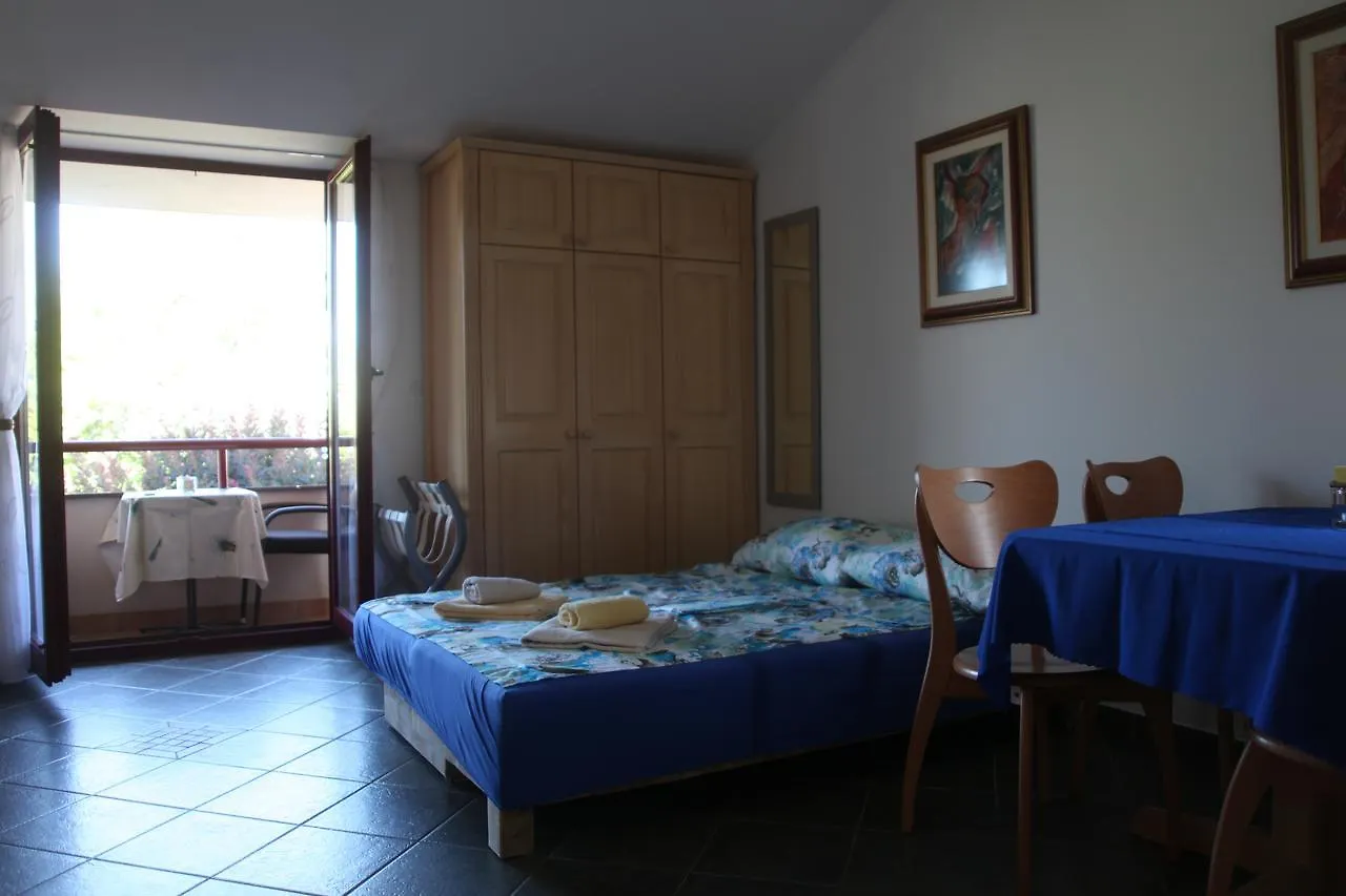 Apartament App Trinodis Bašanija 0*,  Chorwacja